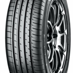 YOKOHAMA AE61 235/55R17 Suvi