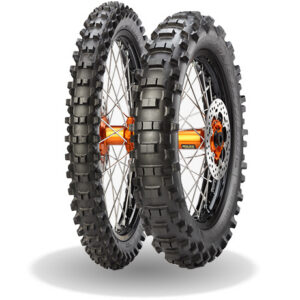 METZELER MCE 6 DAYS EXTREME TT M+S REAR 120/90R18 Suvi