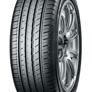 YOKOHAMA BLUEARTH GT AE51 235/55R17 Suvi