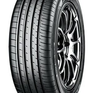 YOKOHAMA BLUEARTH-XT AE61 XL 215/55R18 Suvi
