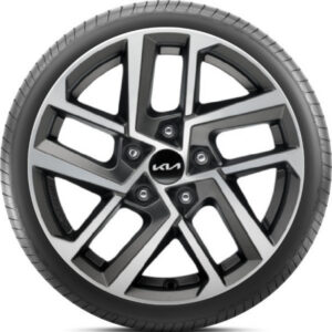 TALVINE VELJE- JA REHVIKOMPLEKT 16 NIRO SG2 BFGOODRICH/KIA BI-COLOR VASAK