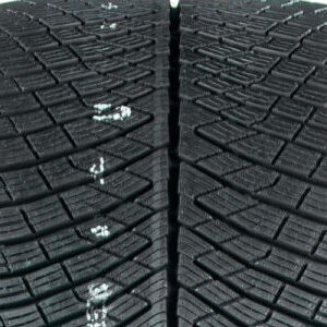 PIRELLI P ZERO WINTER 2 285/45 R22 Talv