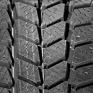 GOODYEAR CARGO ULTRA GRIP 225/65 R16 Talv