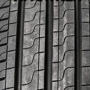 PIRELLI CARRIER 235/65 R16 Suvi